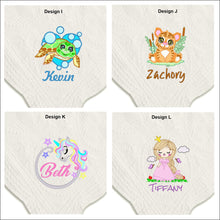 Load image into Gallery viewer, Personalized baby quilt blanket, Embroidered Baby quilt blanket, Monogrammed baby blanket, Baby shower gift
